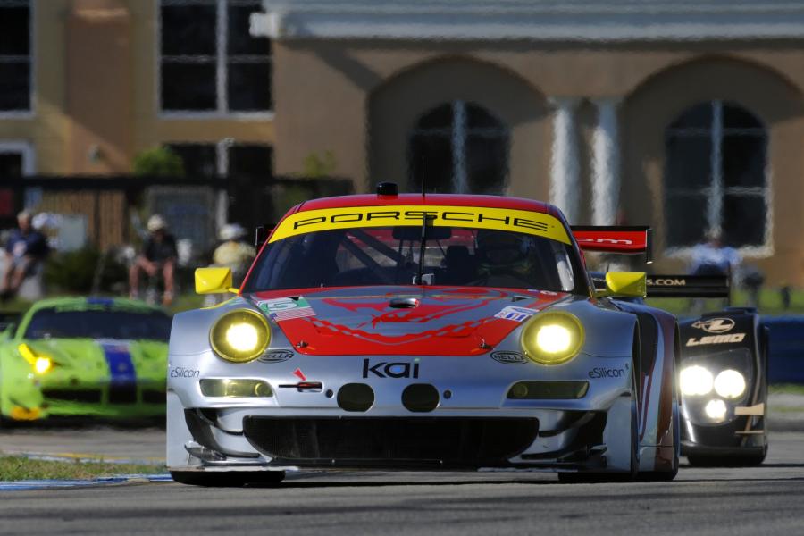  Porsche 911 GT3 RSR 2012 года  (фото 244 из 429)
